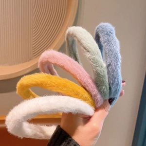 Bandeaux en laine d'agneau pelucheuse de couleurs douces pour la coiffure d'automne