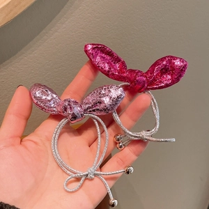 Set di due elastici per capelli a orecchie di coniglio in ecopelle metallizzata rosa