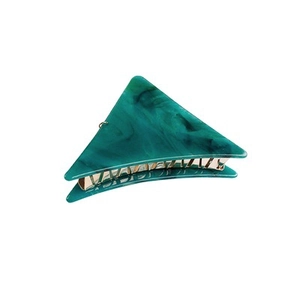 Elegant green marble acetate hair claw clip with large triangular design for women