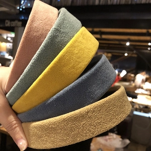 Five-piece set of wide velvet headbands in assorted retro colors for women hair styling