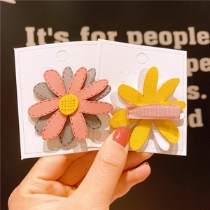 Set di due fermagli per capelli a forma di girasole in tessuto per bambine e ragazze