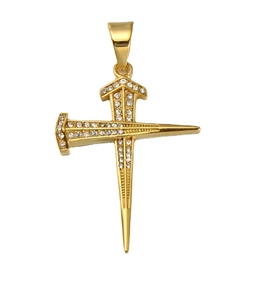 Pendentif croix en forme de clou en acier inoxydable doré orné de zircons blancs brillants