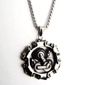 Collier avec pendentif engrenage industriel steampunk vintage en acier inoxydable