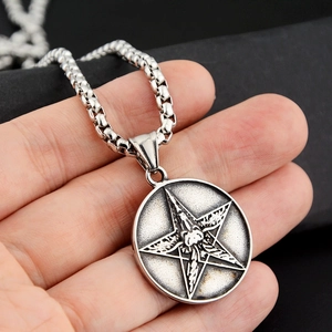 Gothic pentagram sheep head pendant necklace with vintage silver square pearl chain