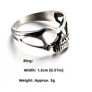 Detail of punk skull ring with hollow design, width 1.3cm and weight approx 3g