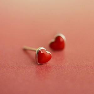 Sweet Red Heart Copper Stud Earrings For Women With 925 Sterling Silver Post Enamel Heart Shape Earrings Jewelry Gift