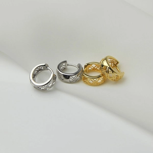 Boucles d'Oreilles Créoles Ajourées en Cuivre Plaqué Or Argent Texture Géométrique Tissée Boucle Ronde Bijoux Pour Femmes