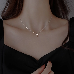 S925 sterling silver cross pendant necklace with box chain on model for daily wear