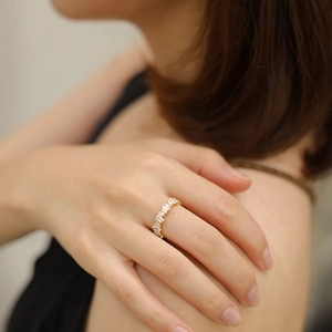 Elegant gold square baguette-cut cz ring for women with unique interlocking design