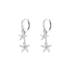 Boucles d'oreilles fleurs en argent avec zircons marquises pour un style floral élégant