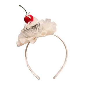 Serre-tête gâteau d'anniversaire rose avec dentelle crème cerise et perles décoratives