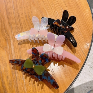 Lot de quatre pinces à cheveux oreilles de lapin en acétate avec nœuds en strass chic