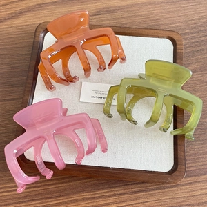 Set di 3 mollette per capelli in acrilico ambra, verde e rosa per capelli spessi