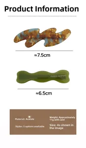 Détail des barrettes à cheveux ondulées en acétate avec motif écaille et finition olive