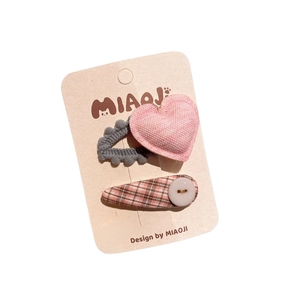 Ensemble de pinces à cheveux rose à pois et carreaux pour filles sur carte
