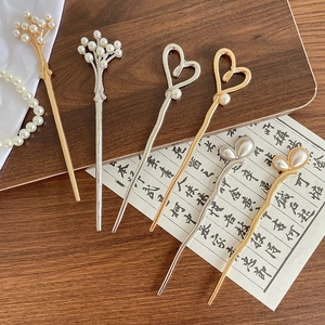 Elegant Chinese style metal hairpins set with pearls in gold and silver finish