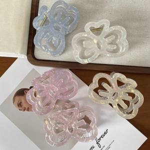 Elegante set di fermagli per capelli a farfalla in acrilico iridescente colorato