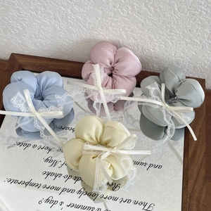 Chouchou Fleur en Satin Doux Français Avec Nœud en Dentelle Ruban Élégant Porte-Queue de Cheval Pour Filles Enfants Vintage
