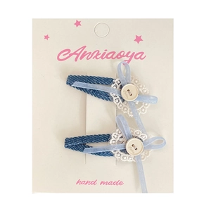 Lot de deux barrettes en denim avec dentelle blanche et ruban pour coiffure fille