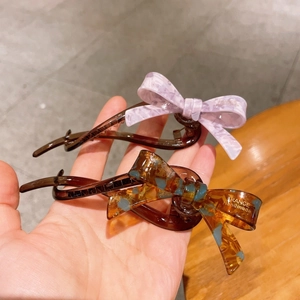 Barrettes banane élégantes en acétate avec nœud, motifs marbre lavande et écaille