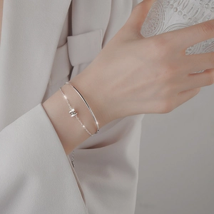 Minimalist Copper Double Layer Bracelet For Women Silver Plated Cylindrical Rhinestone Pendant Heart Charm Bangle Jewelry