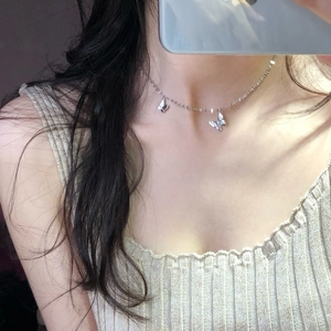 White Gold Plated Copper Pendant Necklace Double Butterfly Design Sequin Chain Sweet Cool Style Women Fashion Jewelry