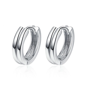 Boucles d'oreilles doubles S925 en argent au design géométrique poli et élégant