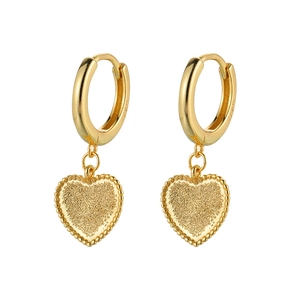 Boucles d'oreilles cœur vintage en or avec fini sablé et crochets en argent S925