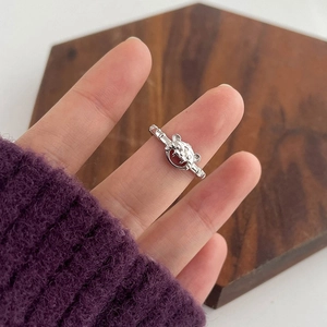 Bague tigre ajourée en argent 925 avec anneau texture bambou et tête d'animal mignonne