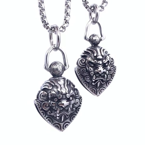 Collier Pendentif Tête de Bête Diting Vintage en Acier Titane Bijoux Chaîne Longue Hip Hop pour Hommes Femmes Style Punk Rétro