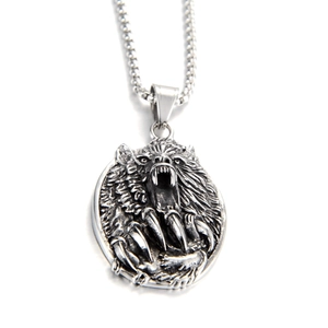 Vintage silver roaring bear head pendant necklace in titanium steel for men and women