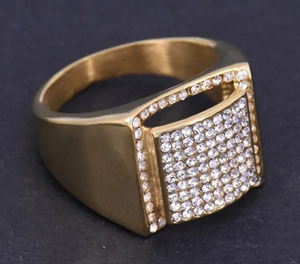 Men's hip-hop gold seal ring with pavé white zircons on a rectangle stainless steel face