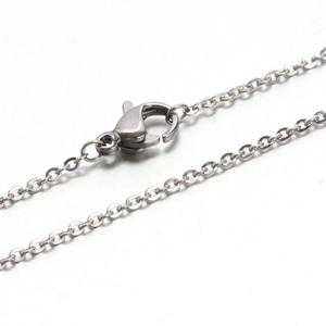 Classic silver-colored stainless steel cable chain necklace with secure lobster clasp