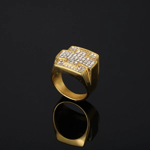 Bague en Acier Inoxydable Plqué Or Hip Hop Croix Zircone Incrustée Style Punk Géométrique Carrée Bague Hommes Femmes Bijoux