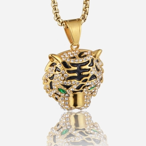 Collier Pendentif Tête de Tigre en Acier Titane Hip Hop Yeux Verts Incrusté de Strass Plaqué Or Bijoux Punk pour Hommes Femmes