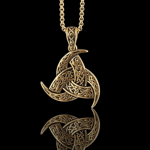 Collar con colgante vikingo cuernos de Odín vintage con nudos celtas en acabado oro viejo