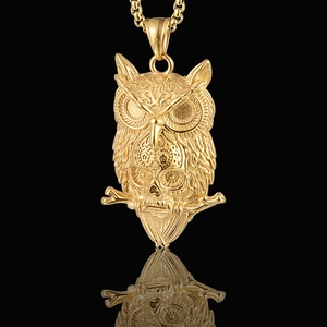 Gotische goldene Eulen-Totenkopf-Halskette aus Edelstahl mit poliertem Finish