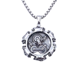 Steampunk mechanical gear skull pendant in vintage stainless steel with box chain