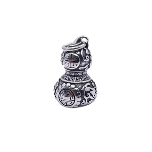 Pendentif Wu Lou en acier inoxydable de style vintage avec caractère Shou et nuages