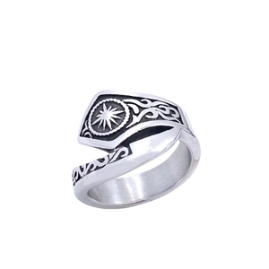 Men Retro Stainless Steel Sunburst Star Ring Punk Hip Hop Carved Eight-pointed Star Geometric Ring Jewelry Accessory