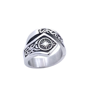 Vintage sunburst star titanium steel ring with punk style engraved side patterns