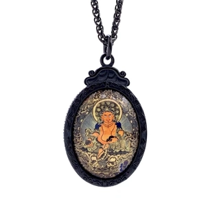 Vintage μαύρο Thangka μενταγιόν Βούδα από ματ ατσάλι με ανάγλυφα σχέδια