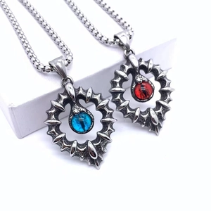 Vintage Titanium Steel Spiky Heart Evil Eye Pendant Necklace Gothic Punk Hip Hop Distressed Metal Jewelry For Men Women