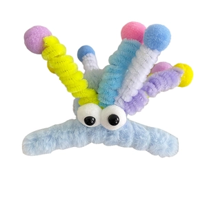 Pince à cheveux monstre bleu en peluche avec antennes colorées et grands yeux rigolos