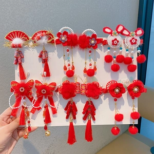 Set di fermagli per capelli tradizionali cinesi di Capodanno per bambine con nappe e bambole
