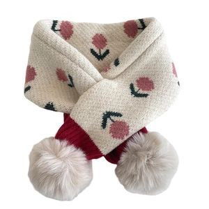 Sciarpa invernale in maglia per neonati con motivo floreale jacquard e pompon soffici