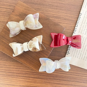 Barrettes à cheveux élégantes en acétate avec double nœud en violet, rouge et blanc nacré