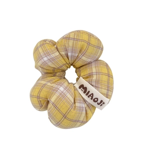 Chouchou fleuri à carreaux jaunes et blancs rembourré de coton pour enfants et femmes