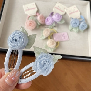 Ensemble de barrettes à fleurs de camélia faites main aux couleurs pastel douces