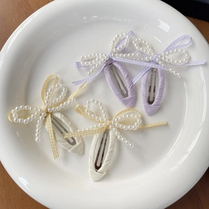 Eleganti fermagli per capelli con fiocco di perle viola e crema, stile balletcore